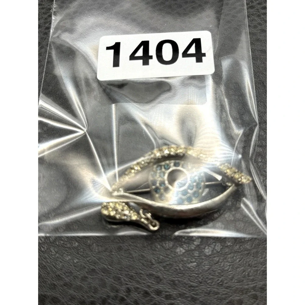 Vintage Crystal Eye Teardrop Crying Brooch Silver Tone Black Blue Rhinestone Pin